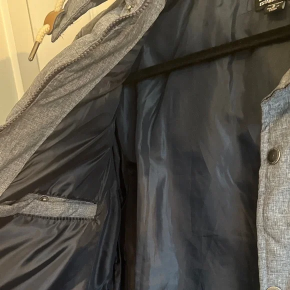 Men's Blue/Gray Puffer Jacket - Picture 7 of 10